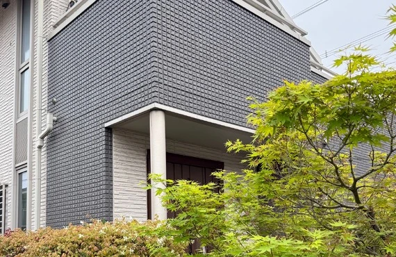 水性・油性の特性の違いを考えて！／北九州市の外壁塗装はB-trust株式会社で