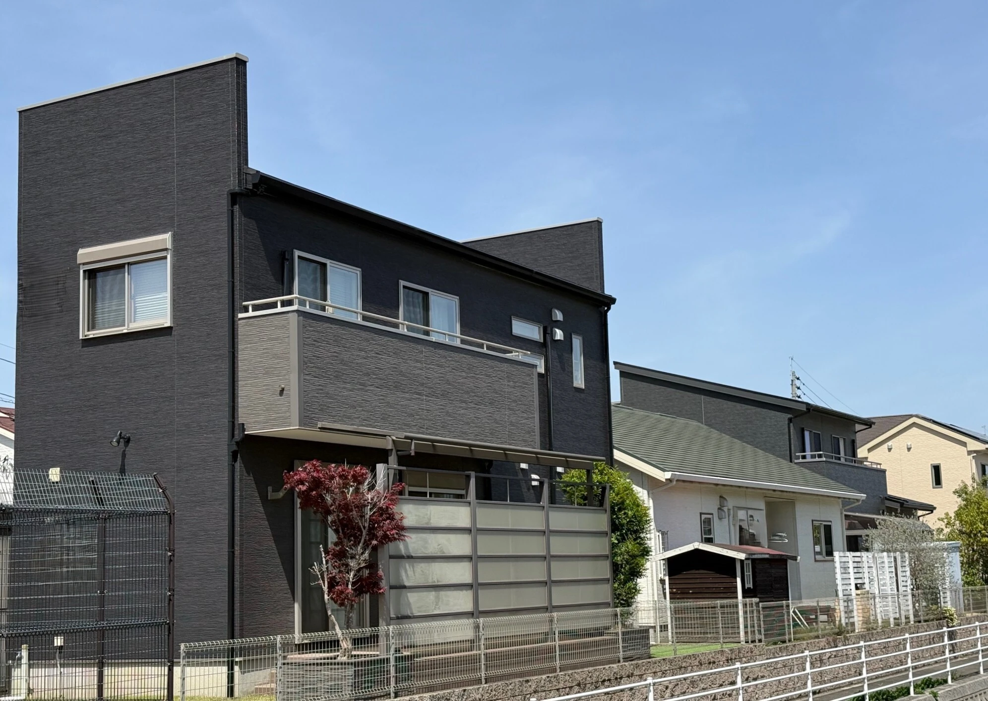 最適なシーズンで外壁塗装を成功させよう！